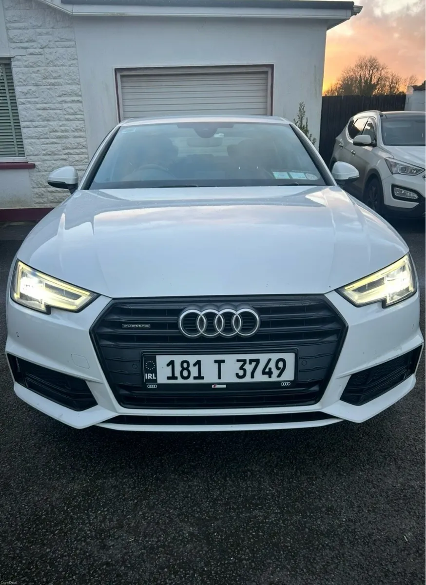 Audi A4 S line Quattro Black Edition - Image 4