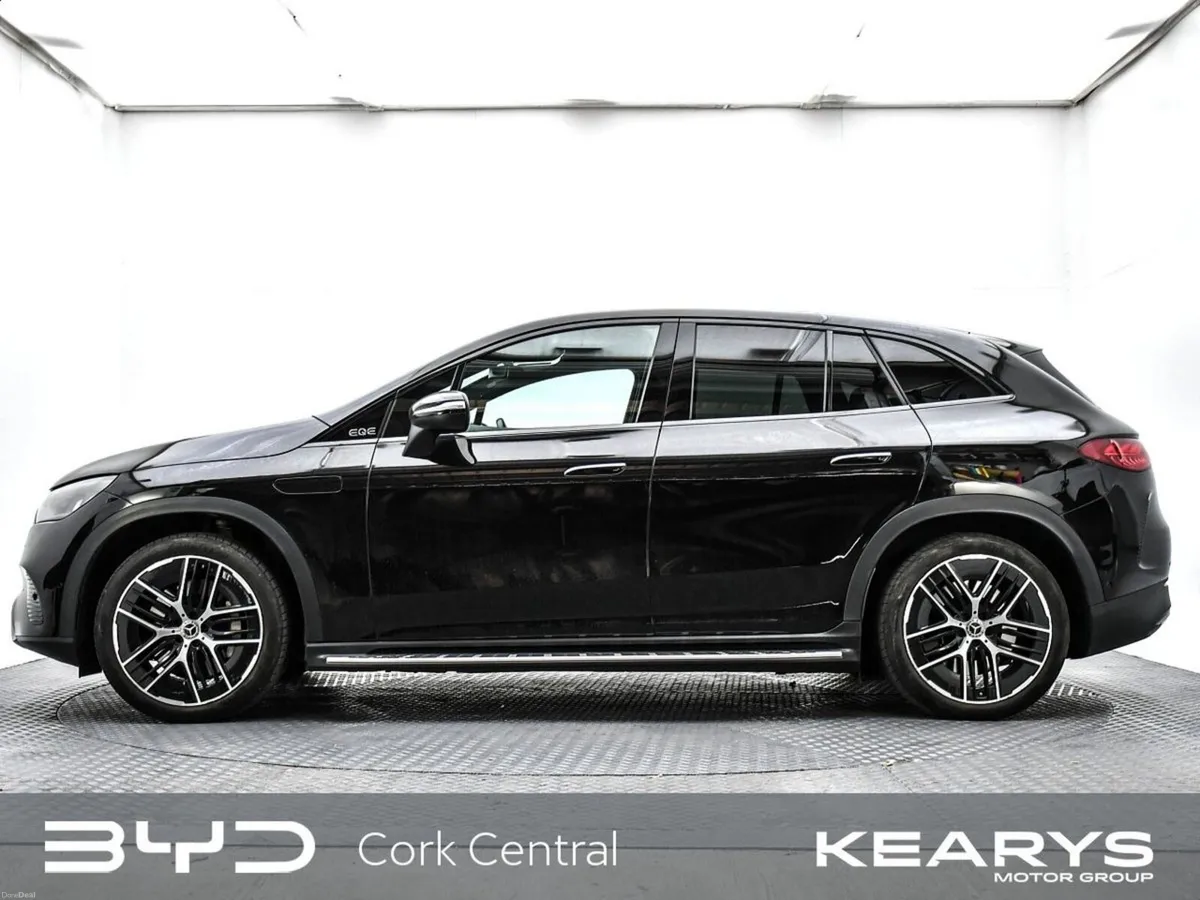 Mercedes-Benz EQE 350 PLUS SUV Electric Art Ext 96 - Image 3