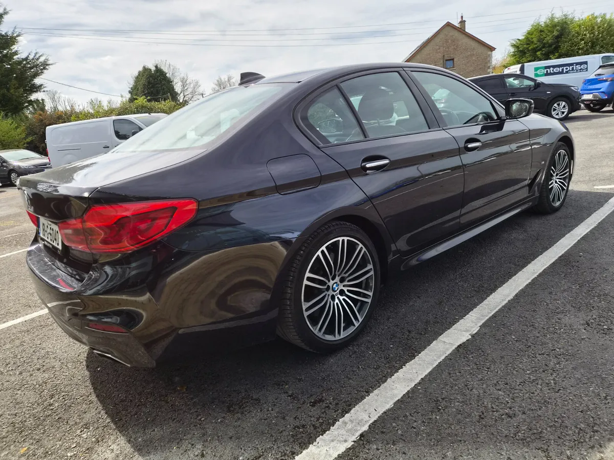 BMW 5-Series 2018 2.0L Petrol PHEV - Image 3