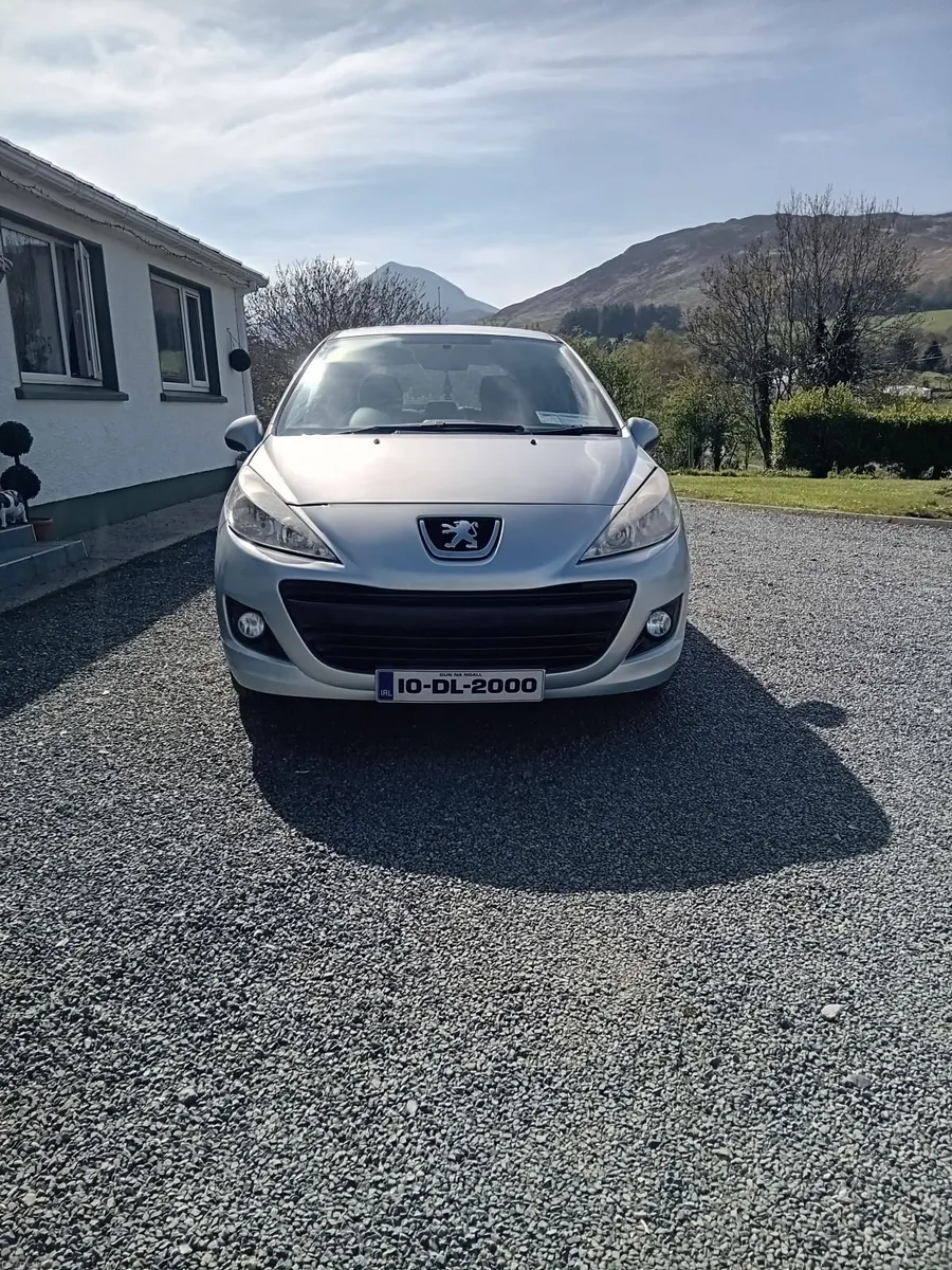 Peugeot 207 2010 - Image 1