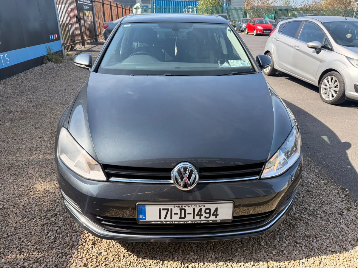 VOLKSWAGEN GOLF  2017 - 1.2 - V LOW KMS - Image 2
