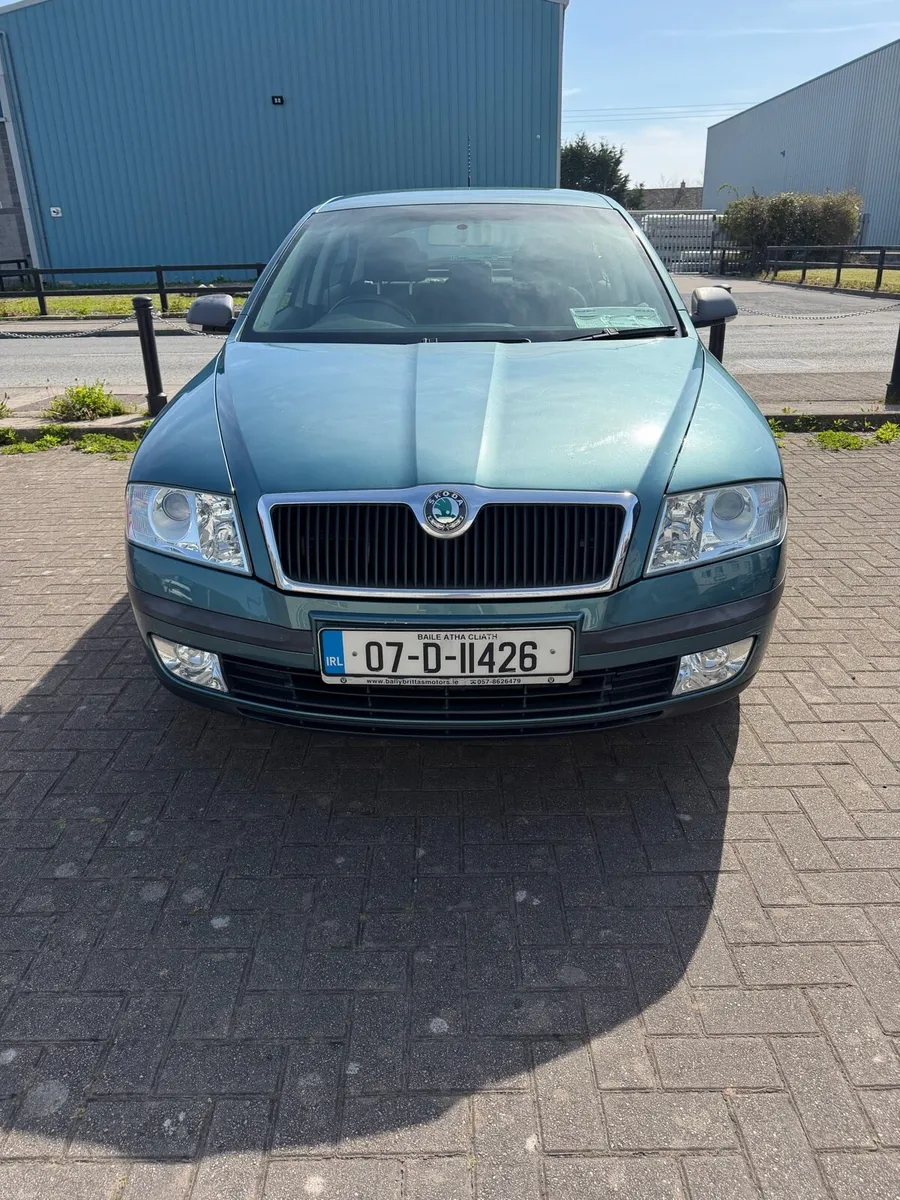 Skoda Octavia  Very Low Mileage - Image 3