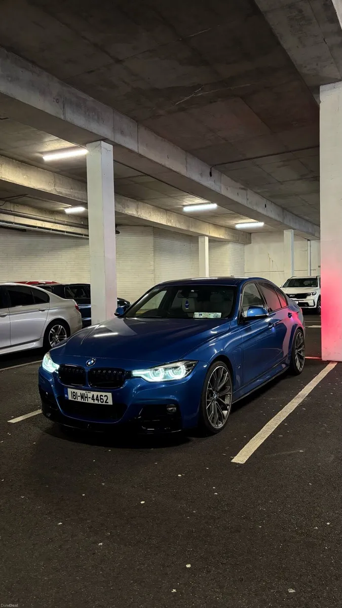 2018(181) BMW 330e M-Sport - Image 2
