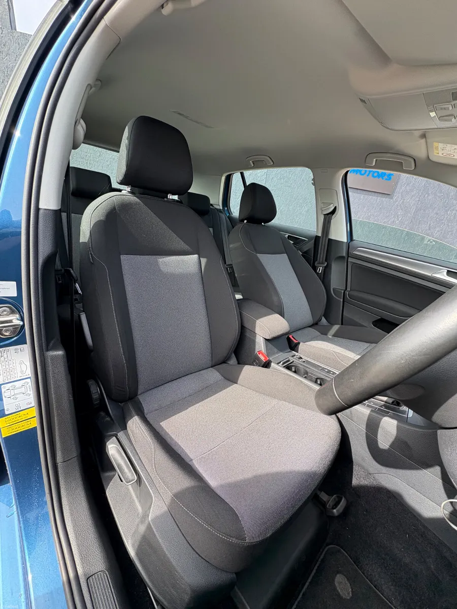 Volkswagen Golf 1.2 TSi Automatic 2016 Low Km - Image 3