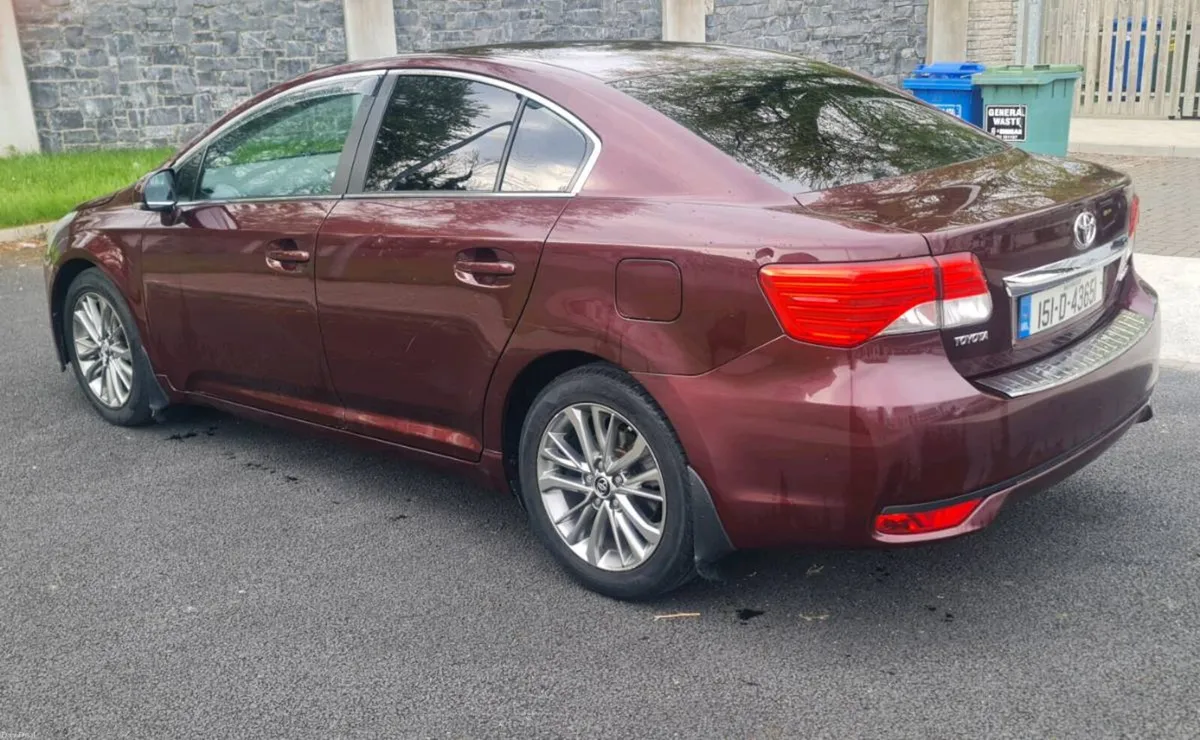 Toyota avensis - Image 3