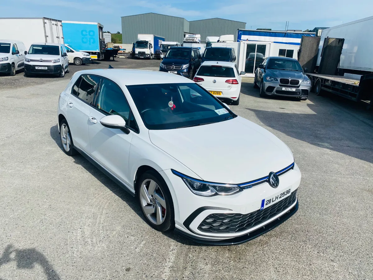 Volkswagen Golf 2021 - Image 1