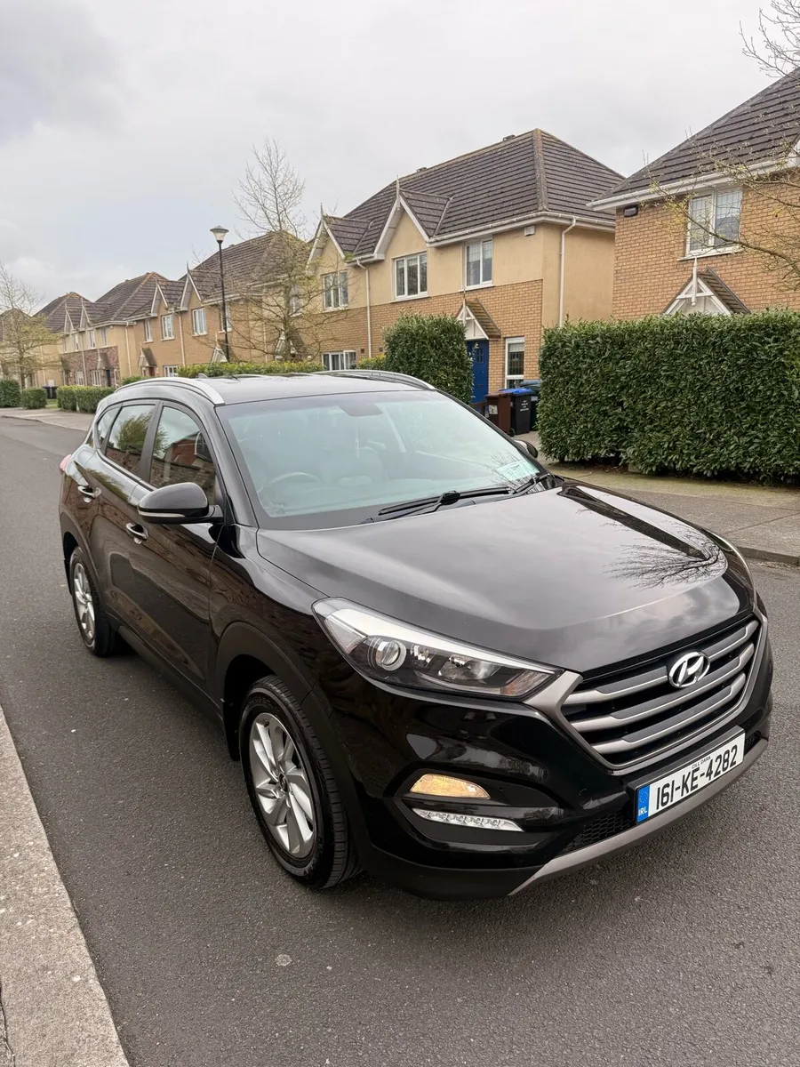 2016 Hyundai Tuscon Executive Diesel - Image 2