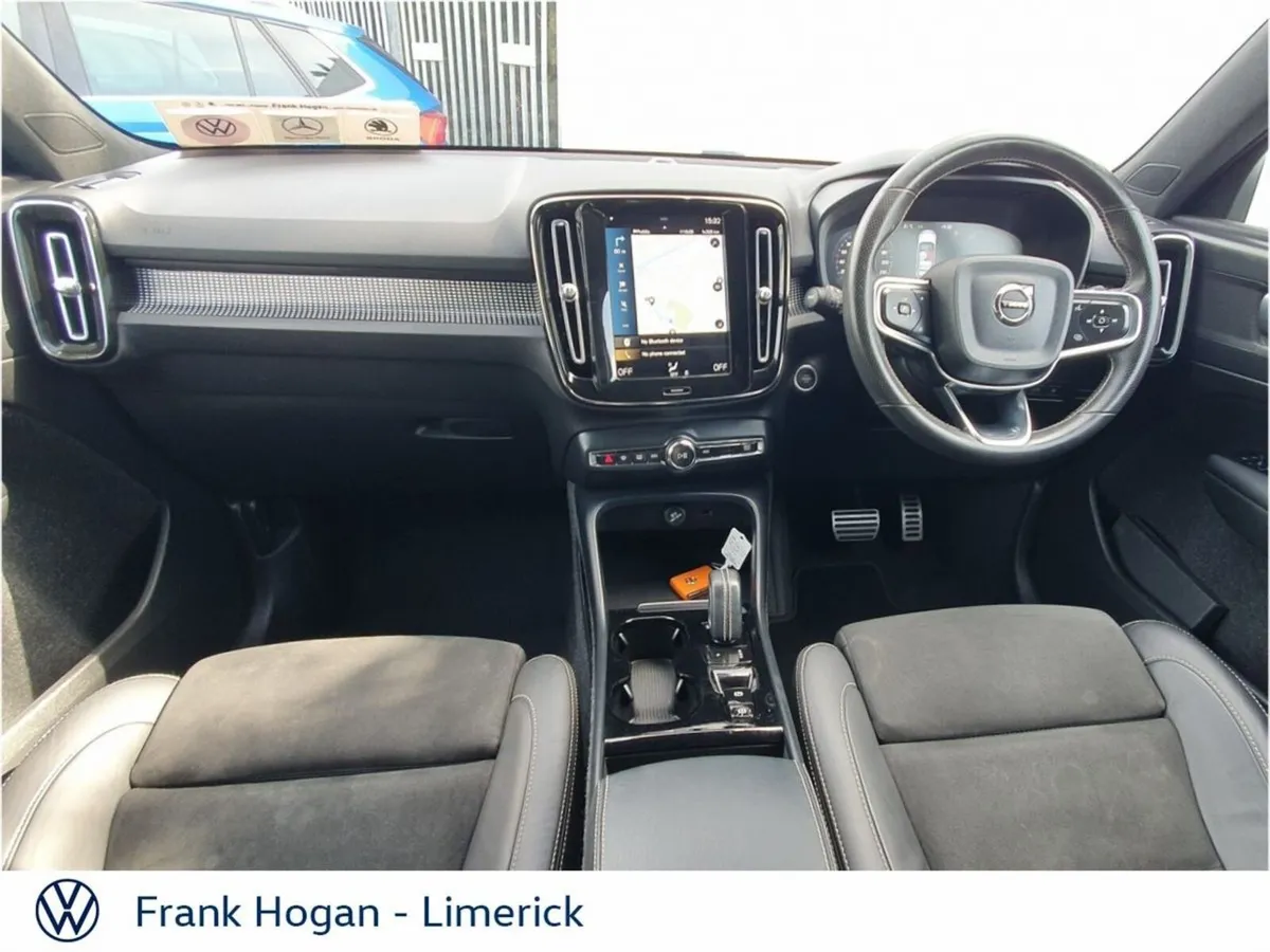 Volvo XC40 PHEV T4 (197hp) R-Design FWD - Image 2