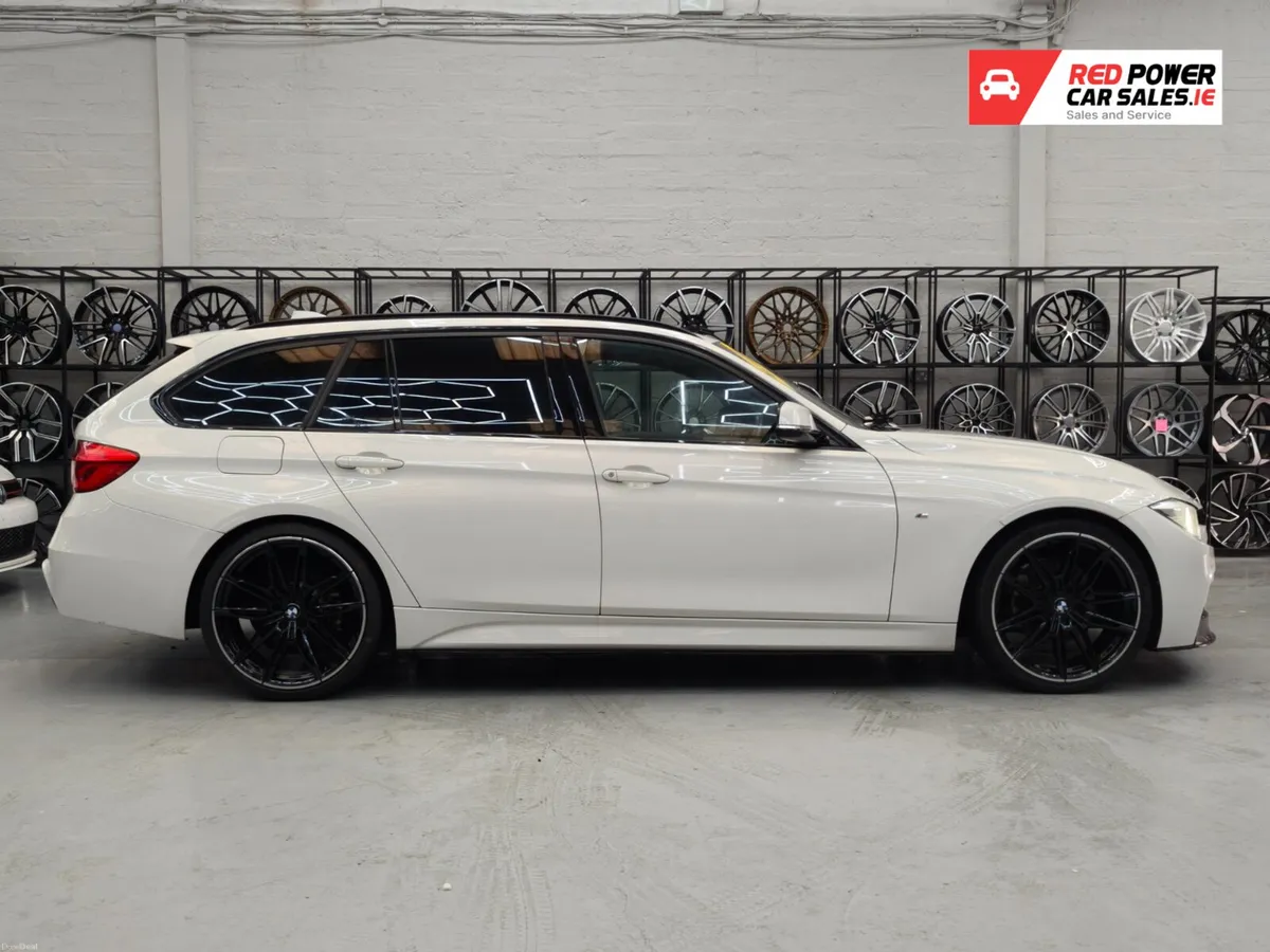 2017 BMW 320D M-SPORT TOURING 2.0 DIESEL - Image 4