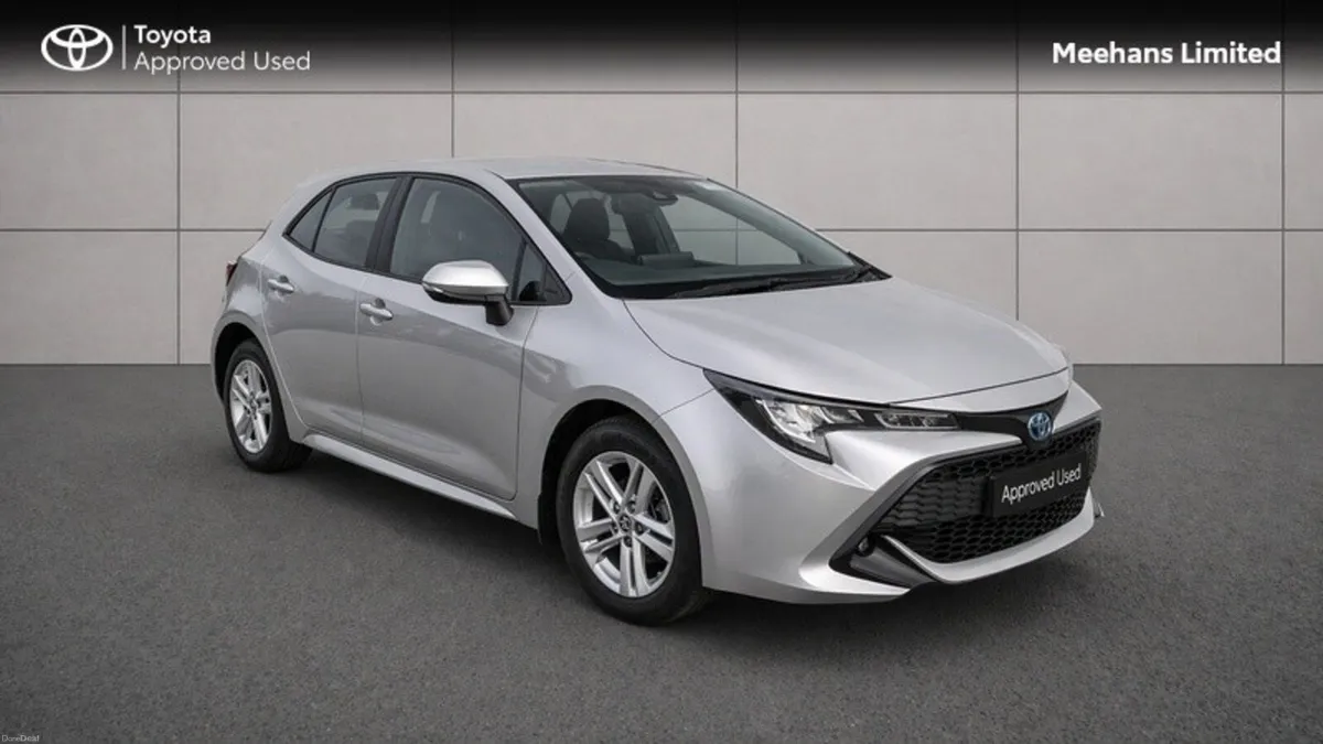 Toyota Corolla COROLLA HYBRID LUNA H/B - Image 1