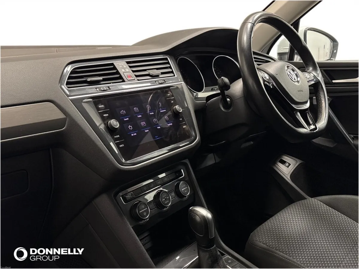Volkswagen Tiguan Allspace Diesel Estate Match - Image 2