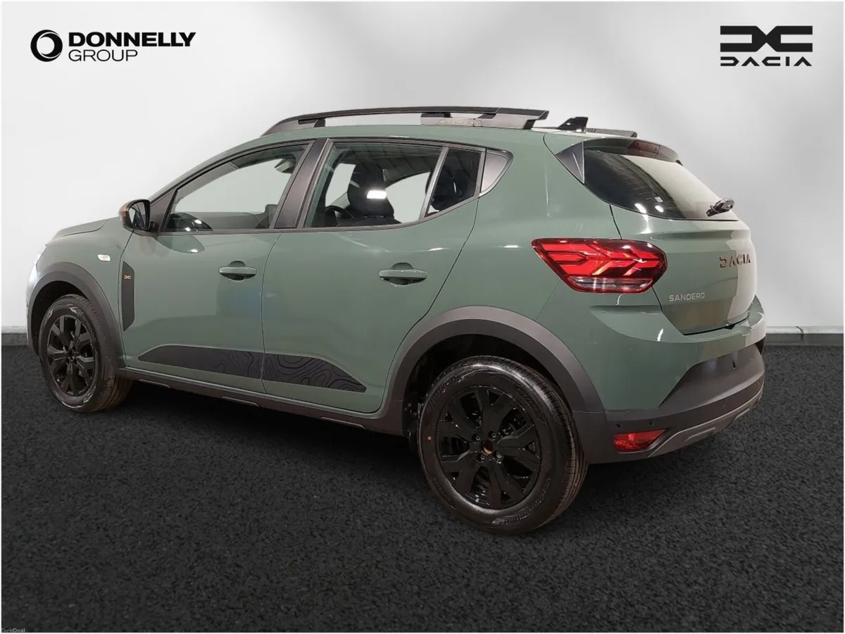 Dacia Sandero Stepway Hatchback Extreme - Image 2