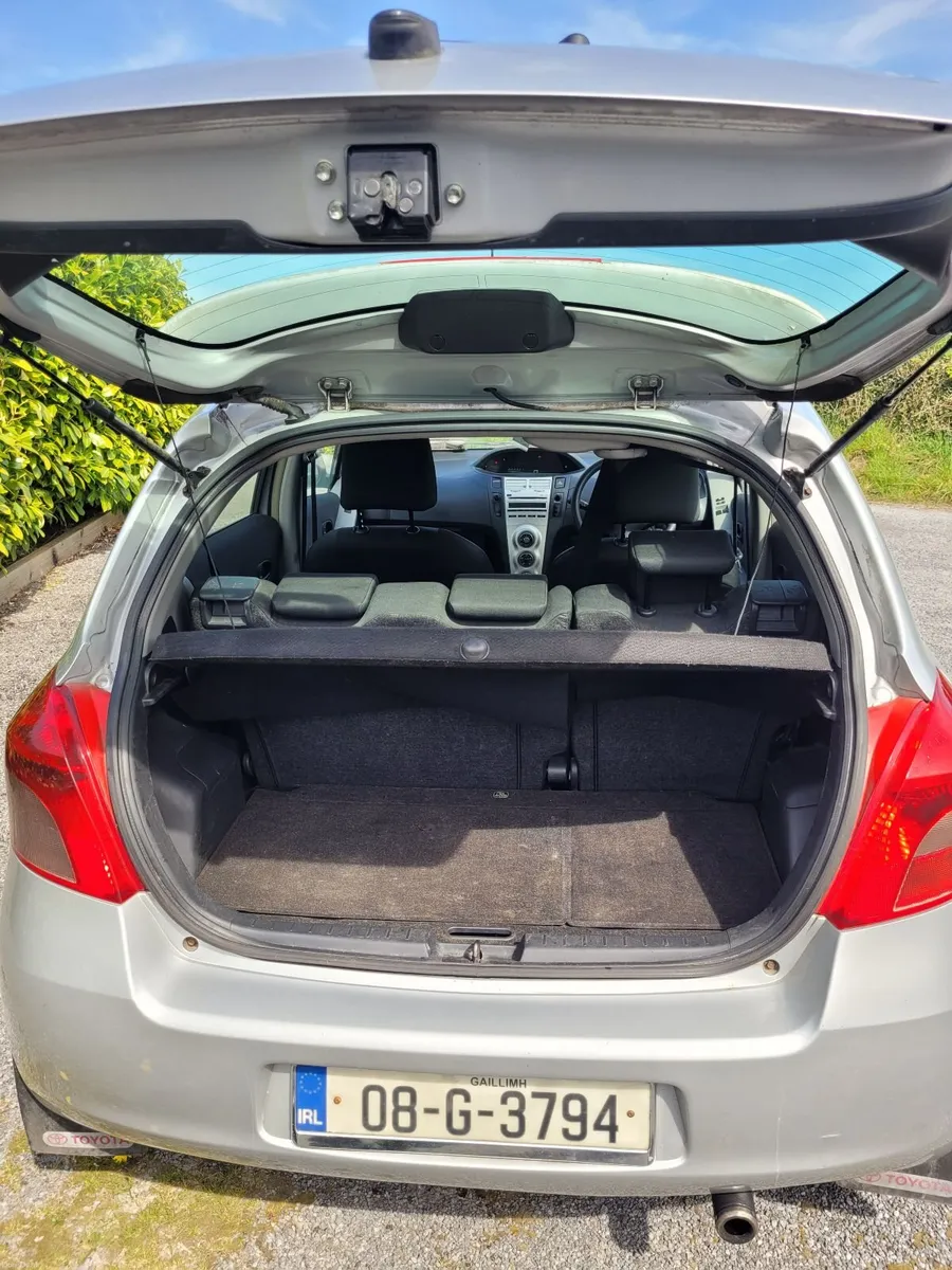 Toyota Yaris 2008 - Image 4