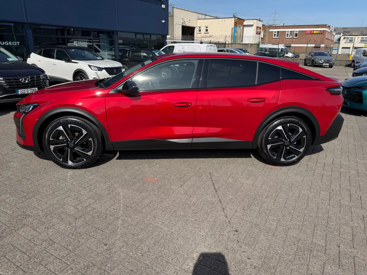 2025 Peugeot 408 Allure 1.2 - Image 4