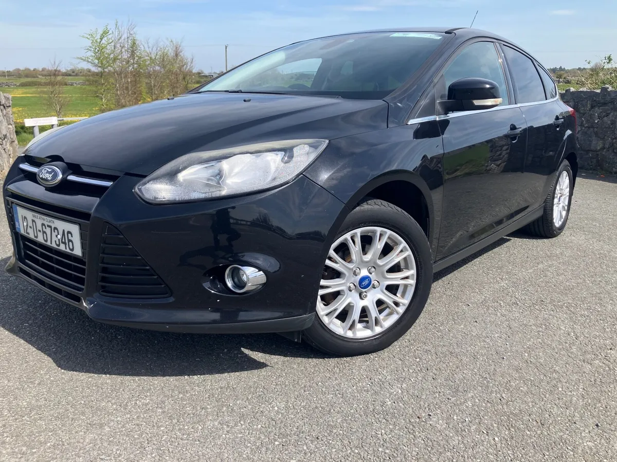 Ford Focus Petrol 1.6, Taxed and tested - Image 3