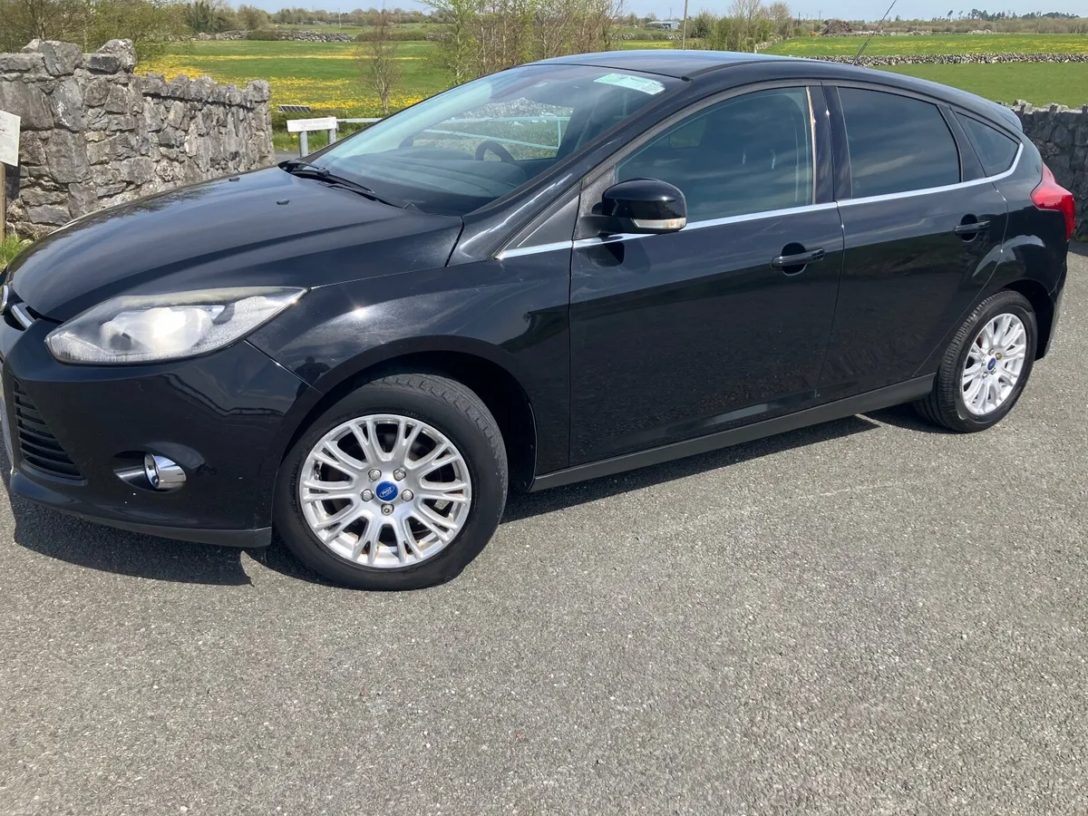 Ford Focus Petrol 1.6, Taxed and tested - Image 2