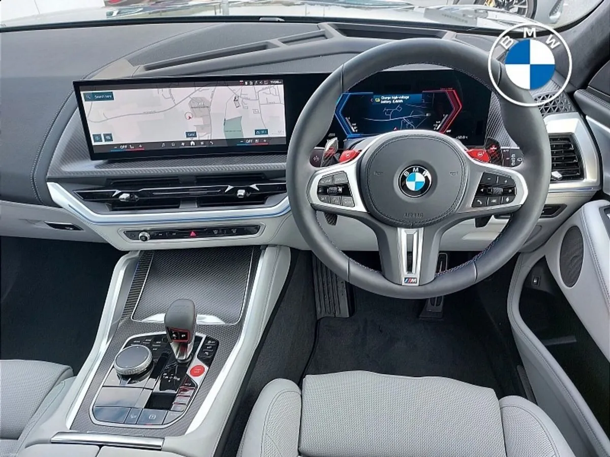 BMW XM 50e - Image 5