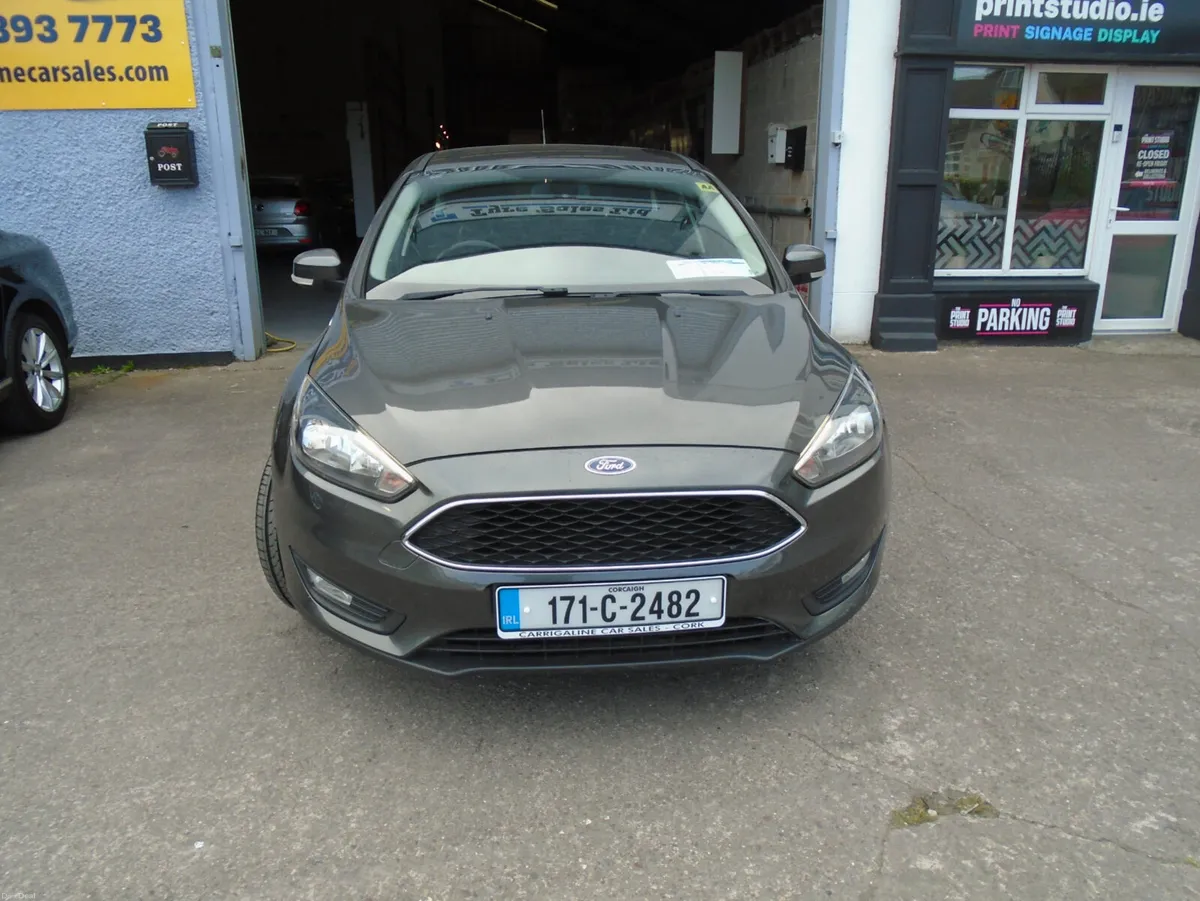 Ford Focus 2017 - Image 2