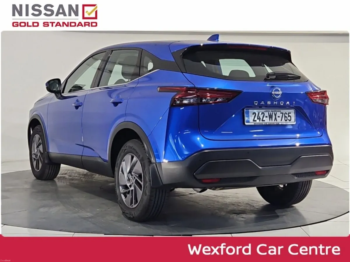 Nissan Qashqai 1.3 PET MILD HYBRID SV - Image 4