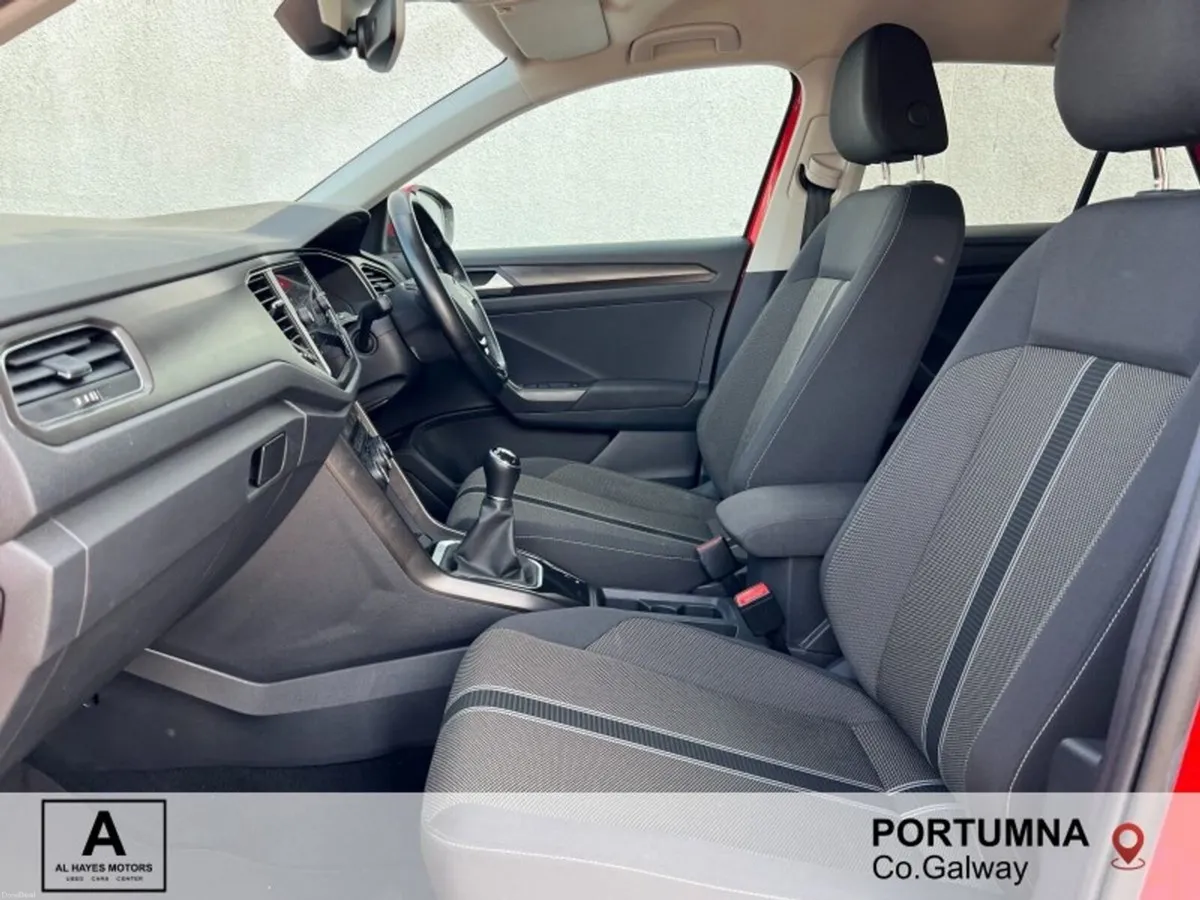 Volkswagen T-Roc 1.0 TSI 115bhp Design - Image 4