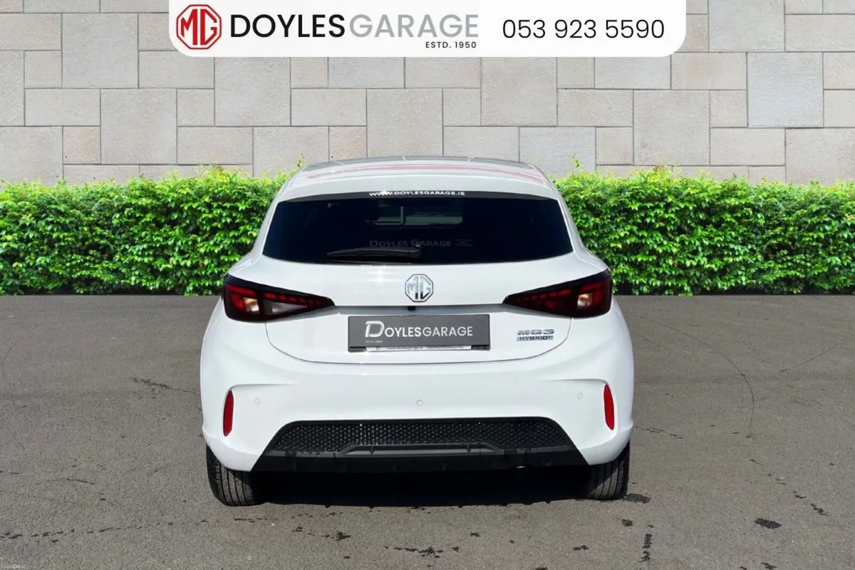 MG MG3 EXCLUSIVE HYBRID+ 5DR AUTO - Image 4