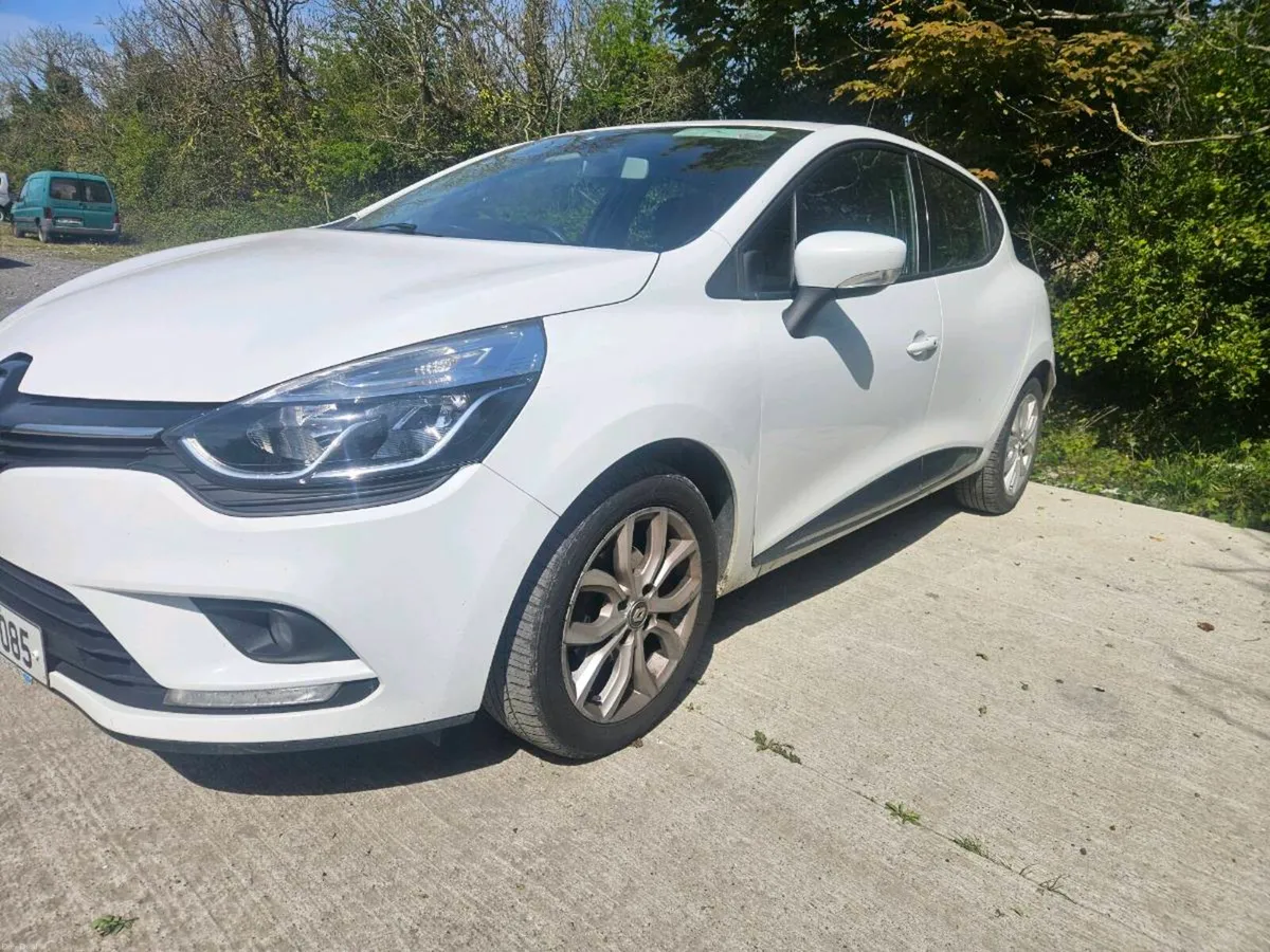 2018 Renault clio Dynamique - Image 3