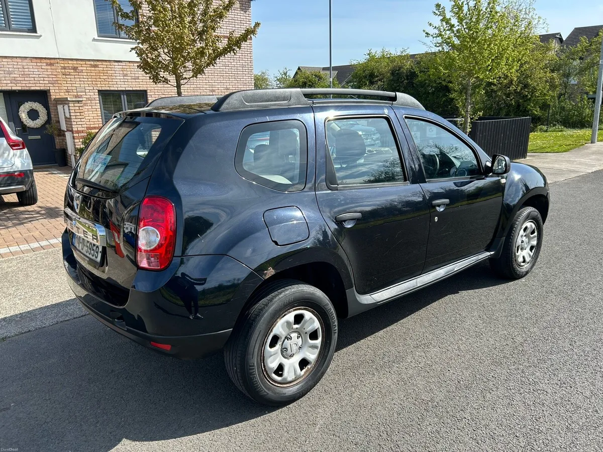 141 DACIA DUSTER €4,500 NCT 01-27 - Image 6