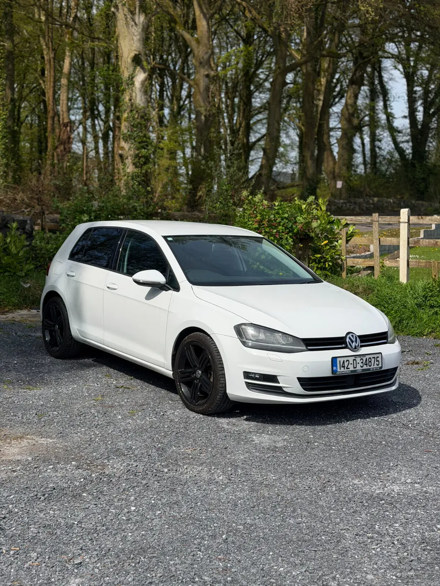 Volkswagen Golf 2014 AUTO| TSI - Image 1