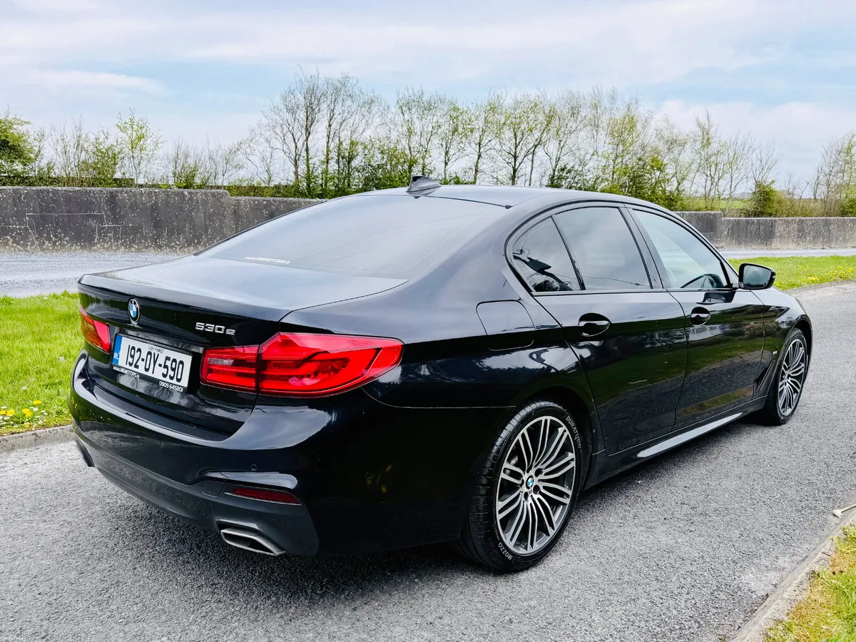 2019 BMW 5-Series M SPORT PETROL HYBRID - Image 5