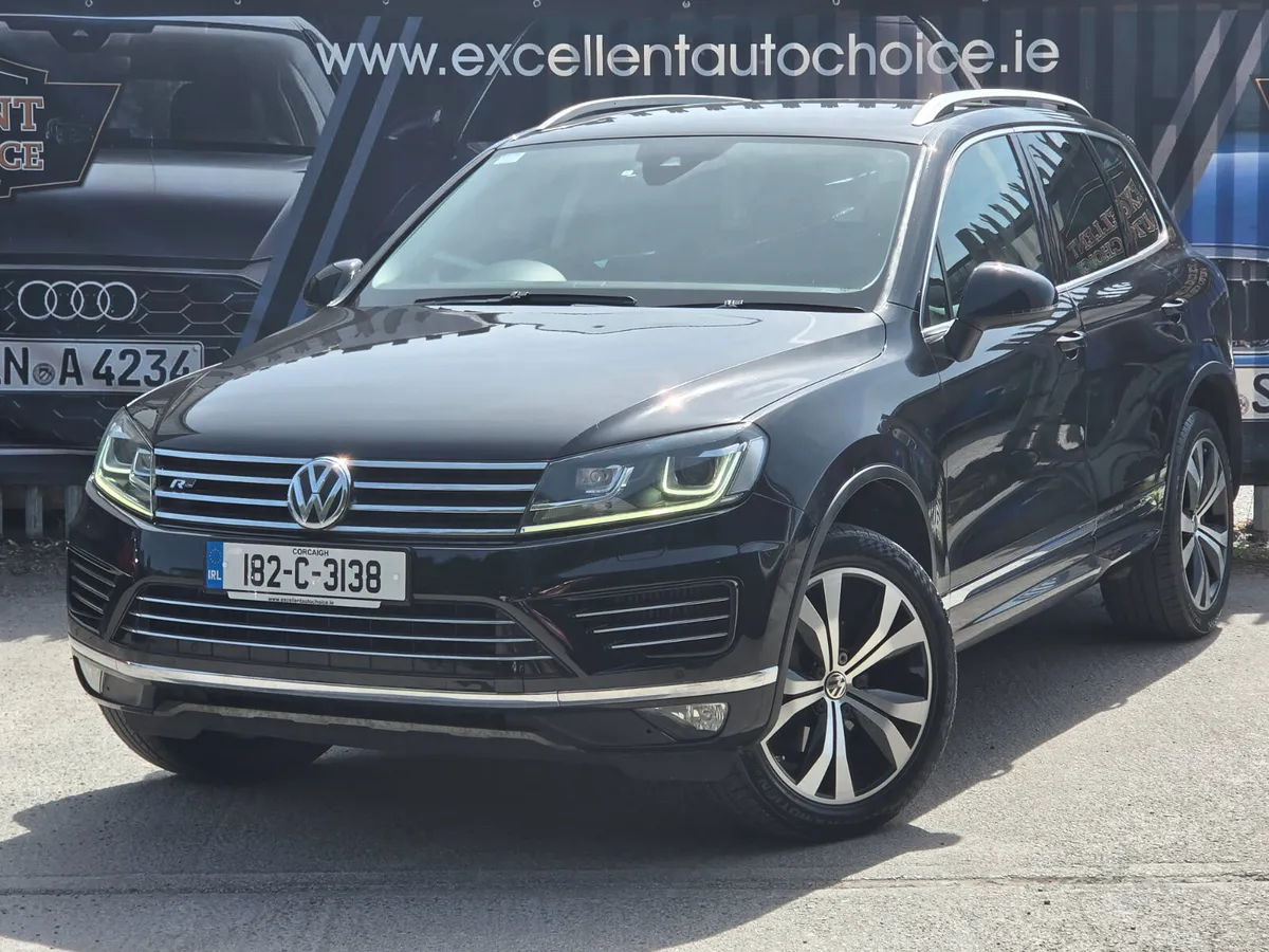 Volkswagen Touareg 2018 3.0TDI V6 IMMACULATE CONDI - Image 3