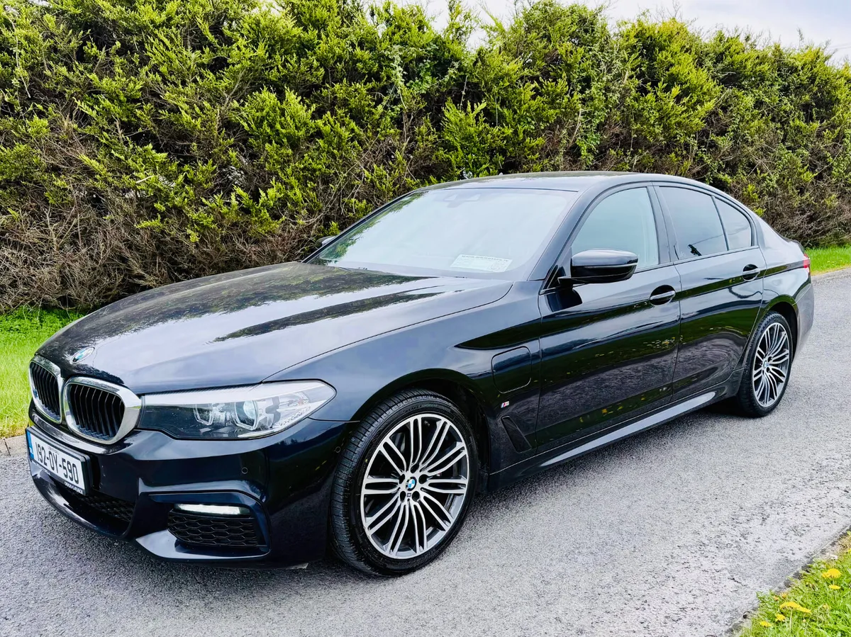 2019 BMW 5-Series M SPORT PETROL HYBRID - Image 2