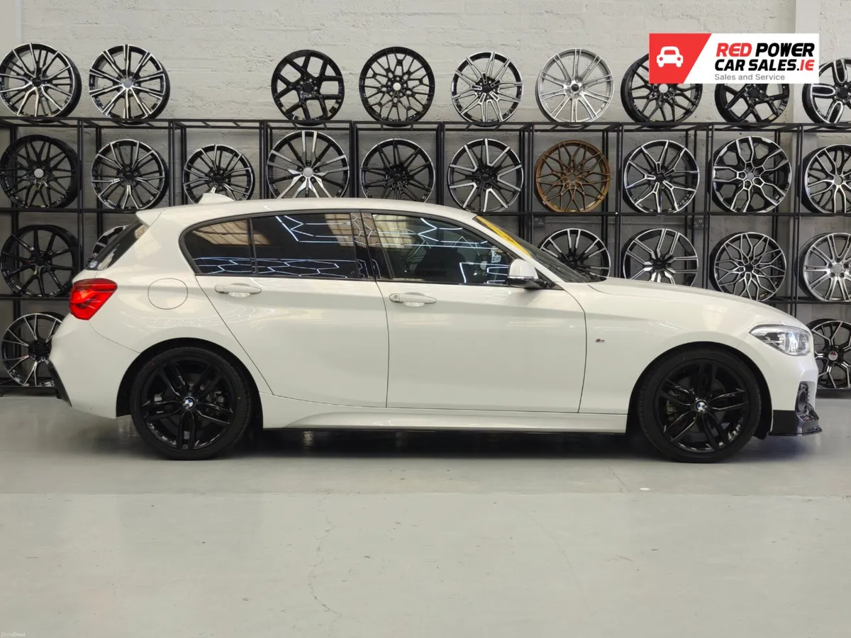 2017 BMW 118i M SPORT//NEW NCT//LOW KMs - Image 4