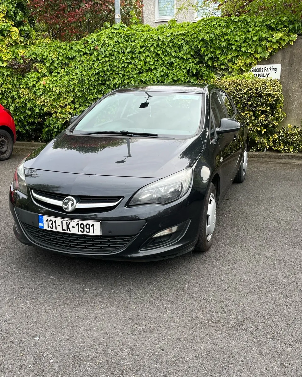 Vauxhall Astra - Image 1