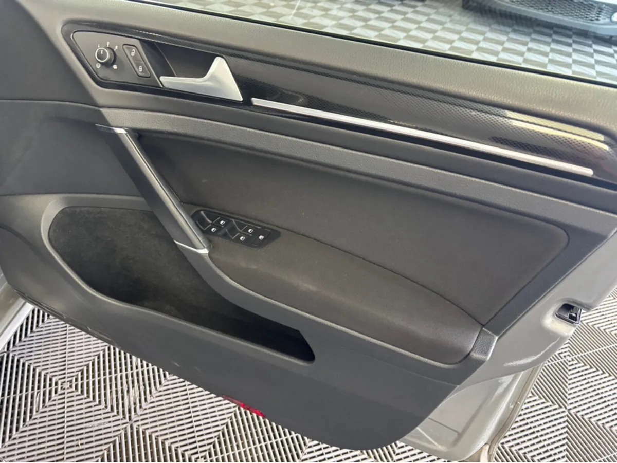 Volkswagen Golf VOLKSWAGEN GOLF 1.4 TSI HIGHLINE A - Image 6