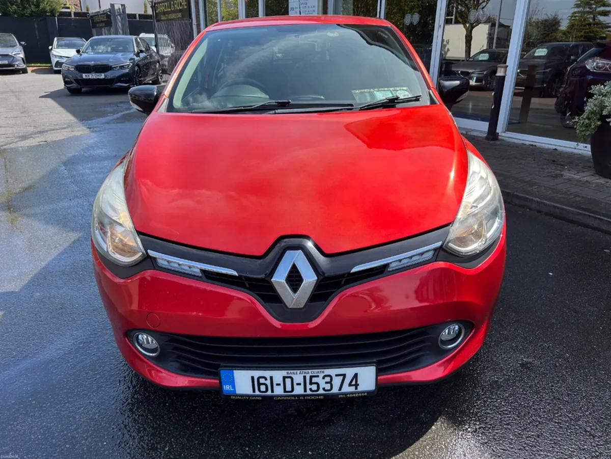 Renault Clio IV DYNAMIQUE NAV 1.2 Petrol 5-Door \ - Image 4