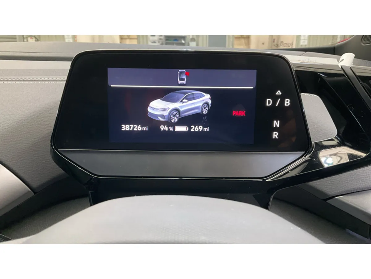 Volkswagen ID.5 STYLE PRO - Image 2