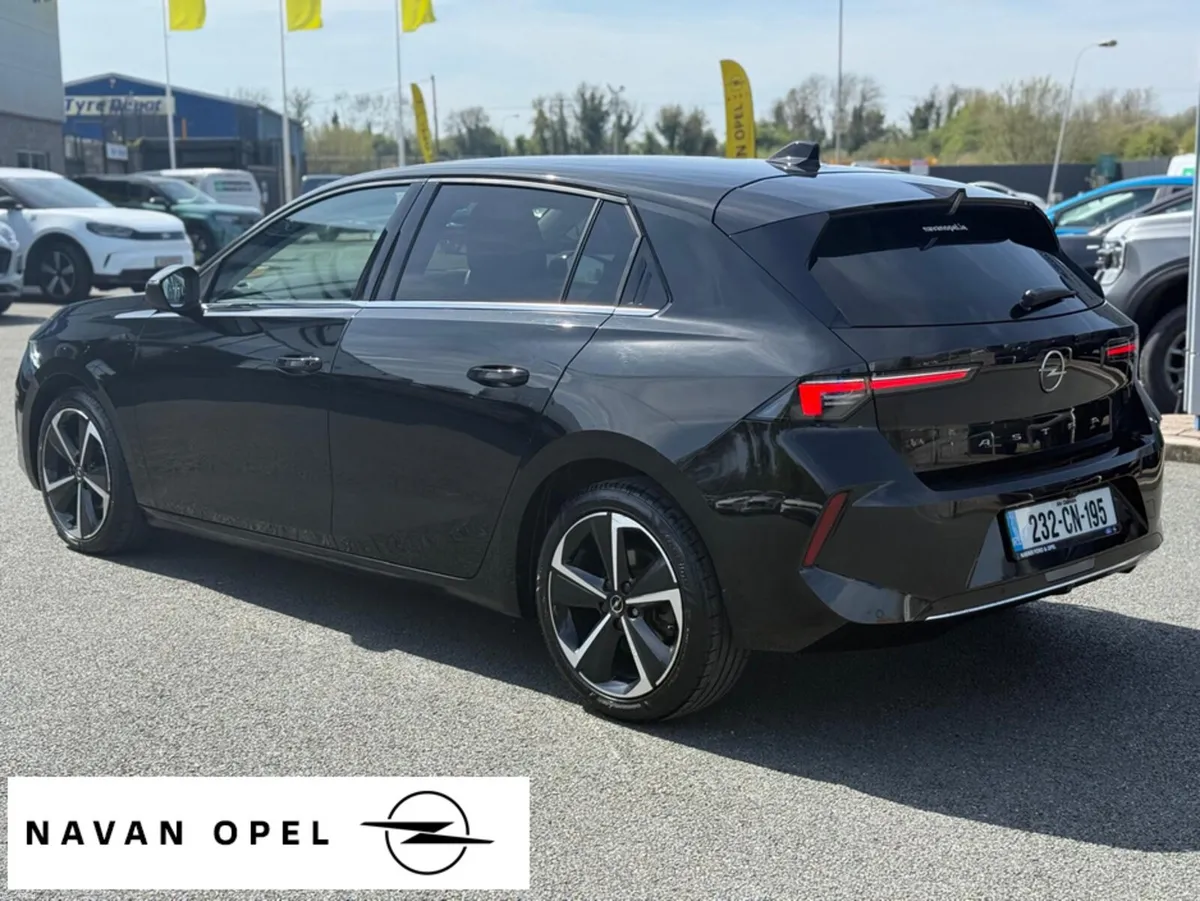 Opel Astra Elegance 1.2T 130Ps **12 Month Warranty - Image 4
