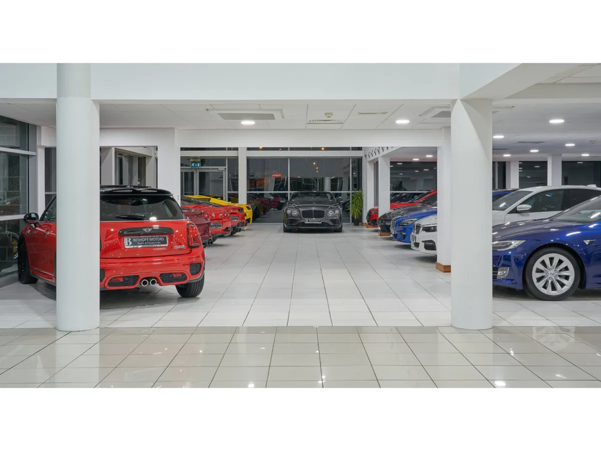 BMW iX2 20 M-SPORT EDRIVE=ONLY 7000 MILES//HUGE SP - Image 4