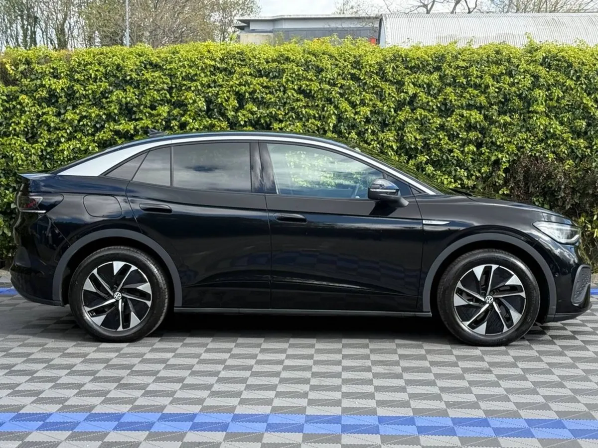 Volkswagen ID.5 PRO TECH 77KWH LONG RANGE // PAN R - Image 3