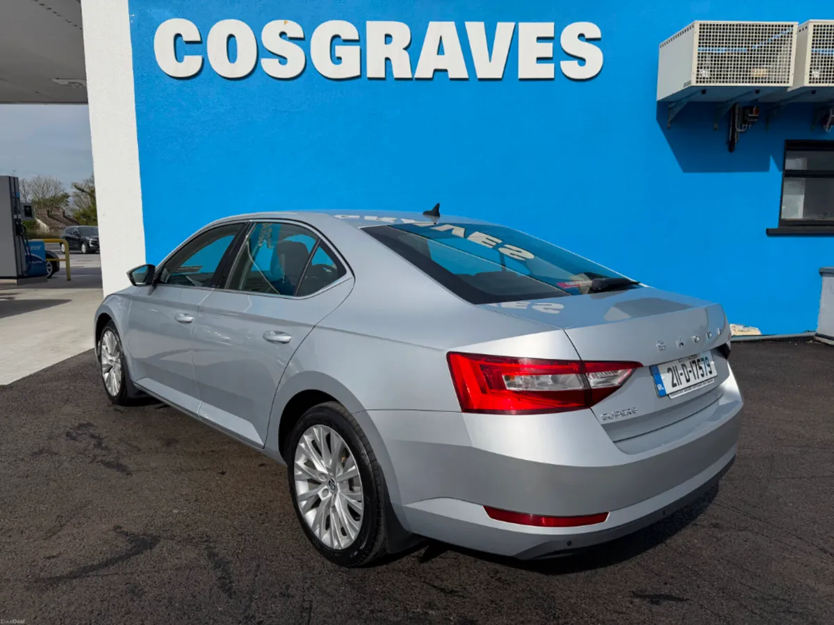 Skoda Superb Style 2.0tdi 150HP 5DR * FULL LEATHER - Image 4