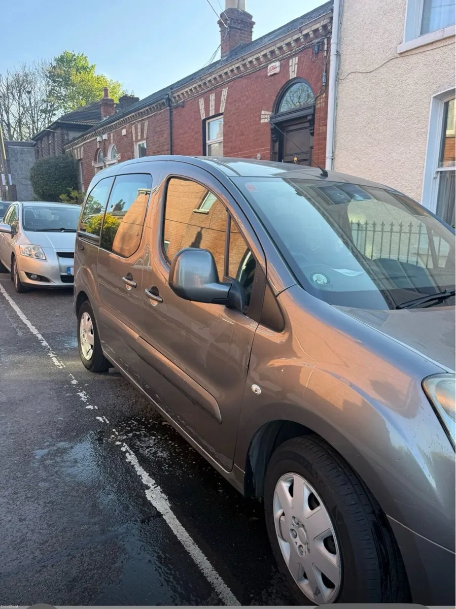 Peouget partner - Image 3