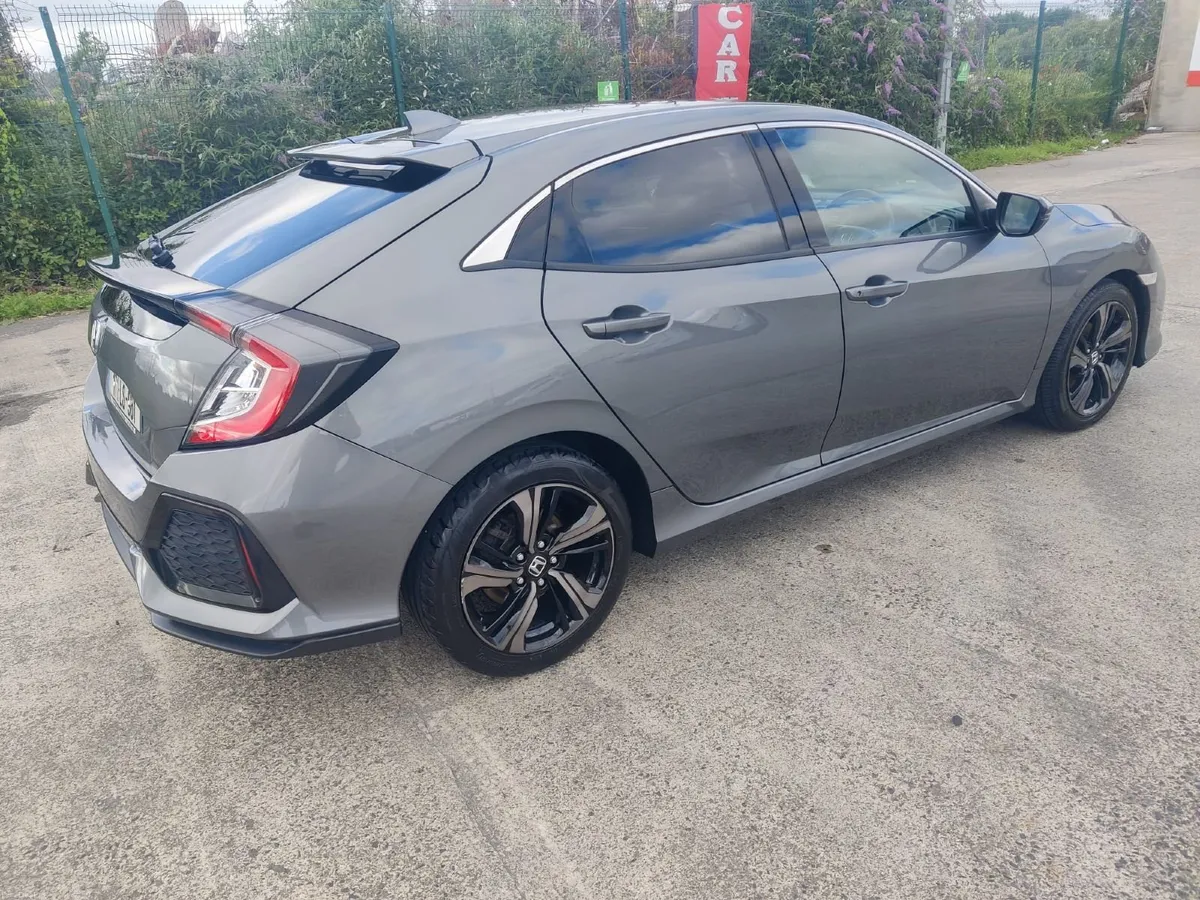 Honda Civic Smart Plus 2017 - Image 2