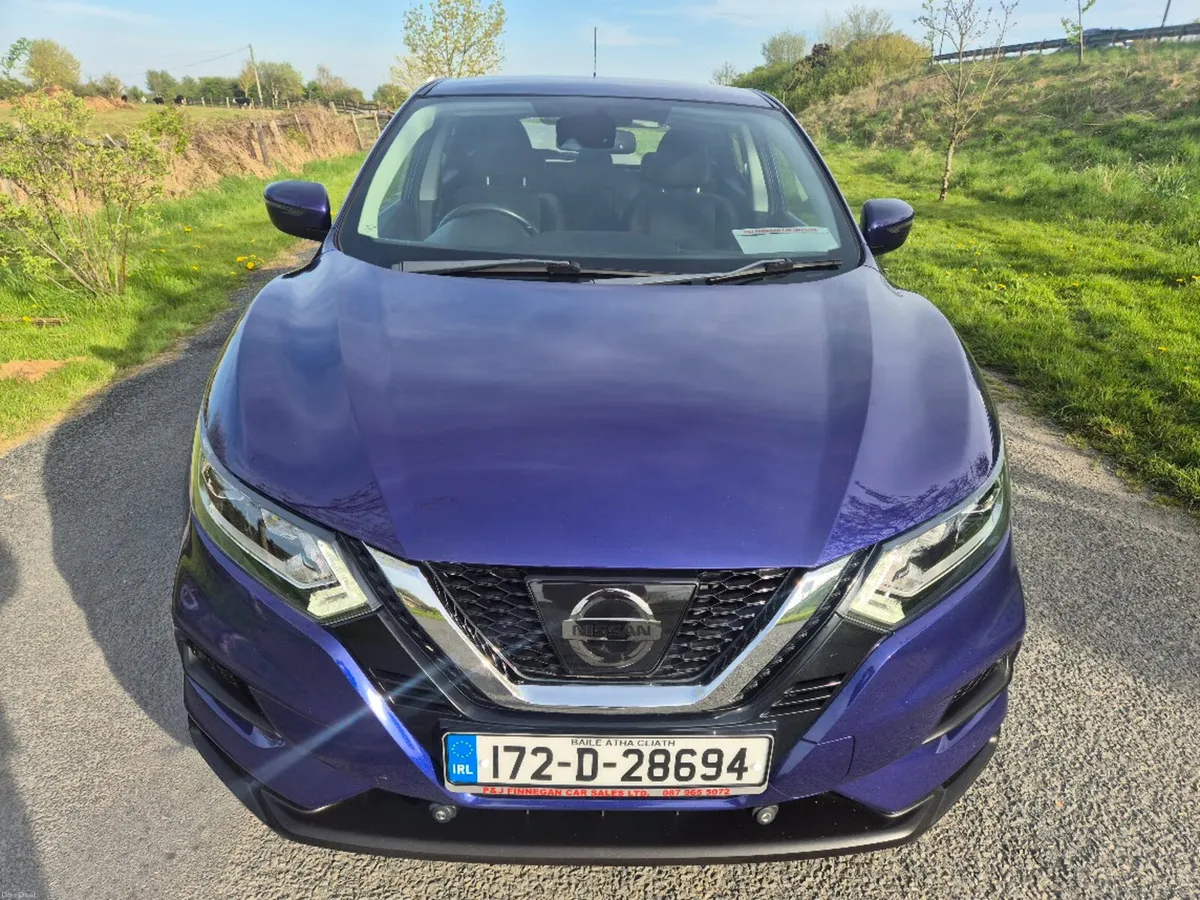 2017 (172) Nissan Qashqai 1.5 DCI ACENTA 5DR 110PS - Image 2