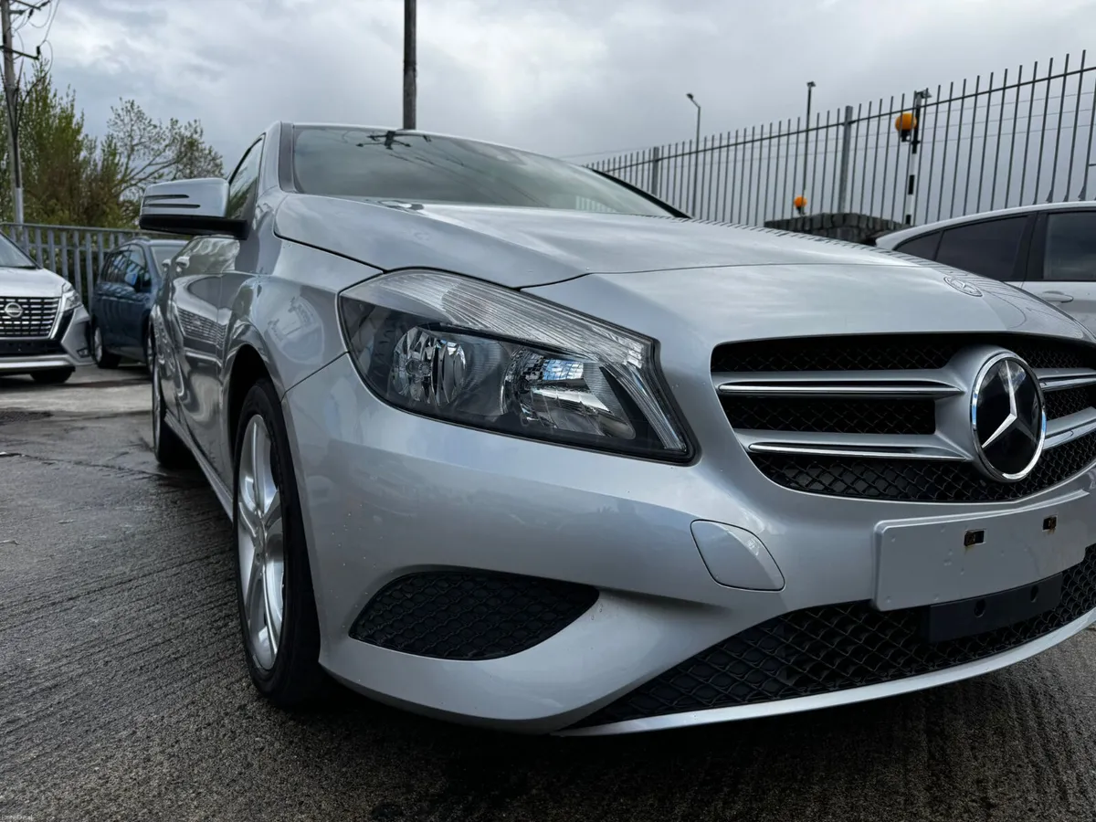 2015 Mercedes Benz A180 Automatic - Image 4