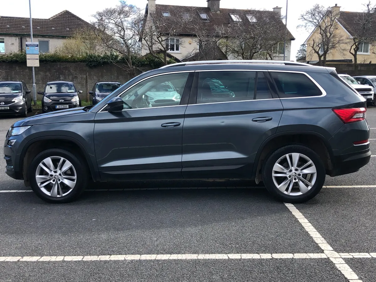 2.0TDI AUTOMATIC,7SEATER,INSURANCE CLAIM - Image 2