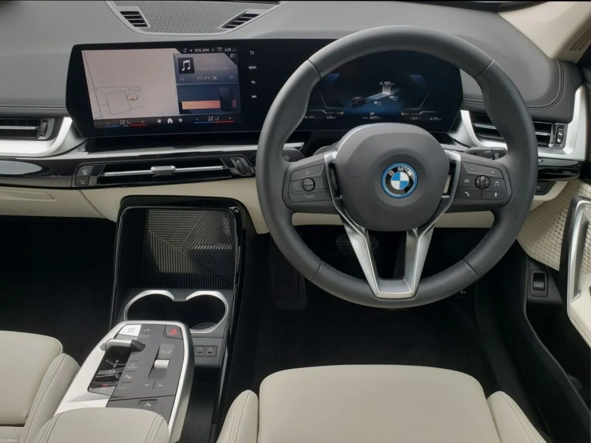 BMW iX1 eDrive20 xLine - Image 5