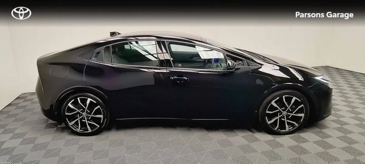 Toyota Prius - Image 3