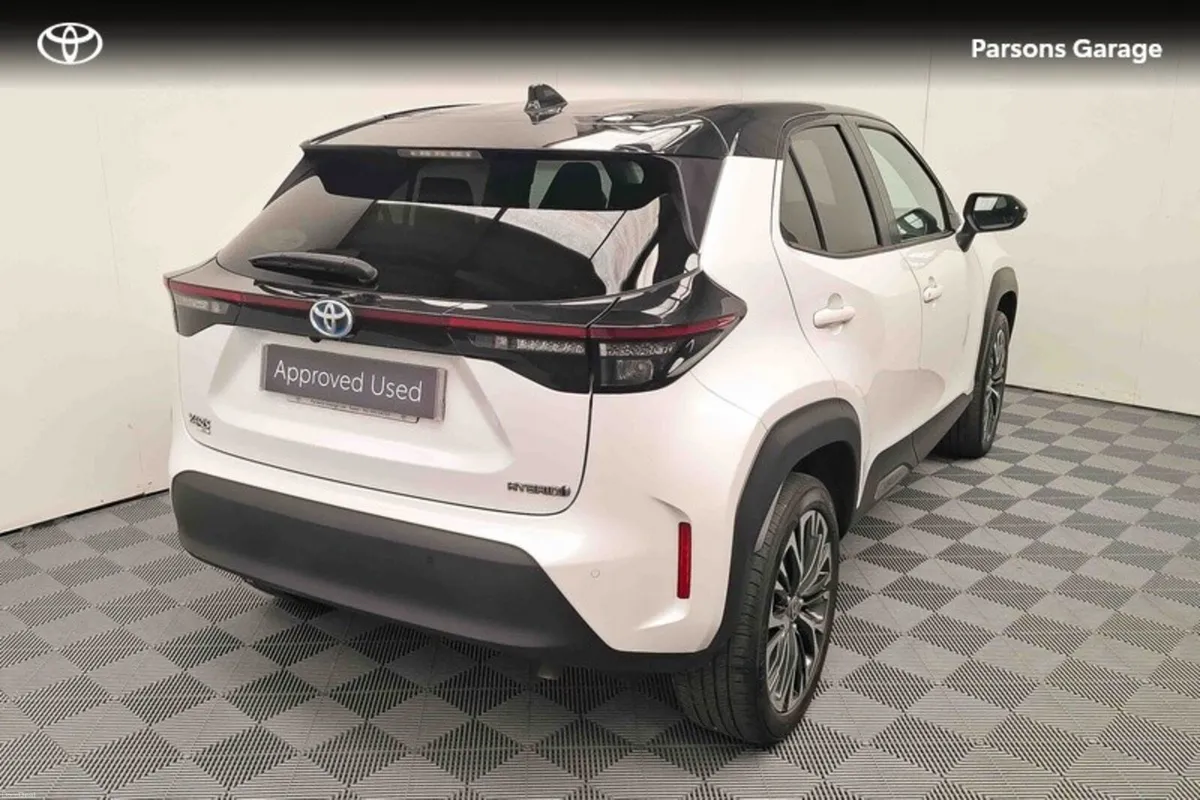 Toyota Yaris Cross 1.5 - Image 2