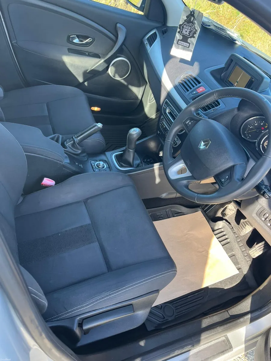 Renault Megane 2011 - Image 4