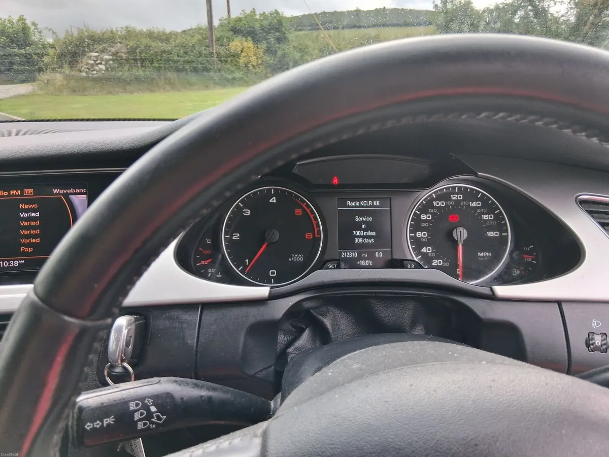 Audi A4 2011 - Image 3